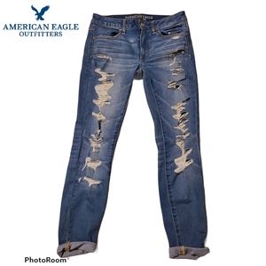 2/$20 *AEO Distressed Super Super Stretch